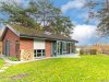 Hausansicht mit Seeblick